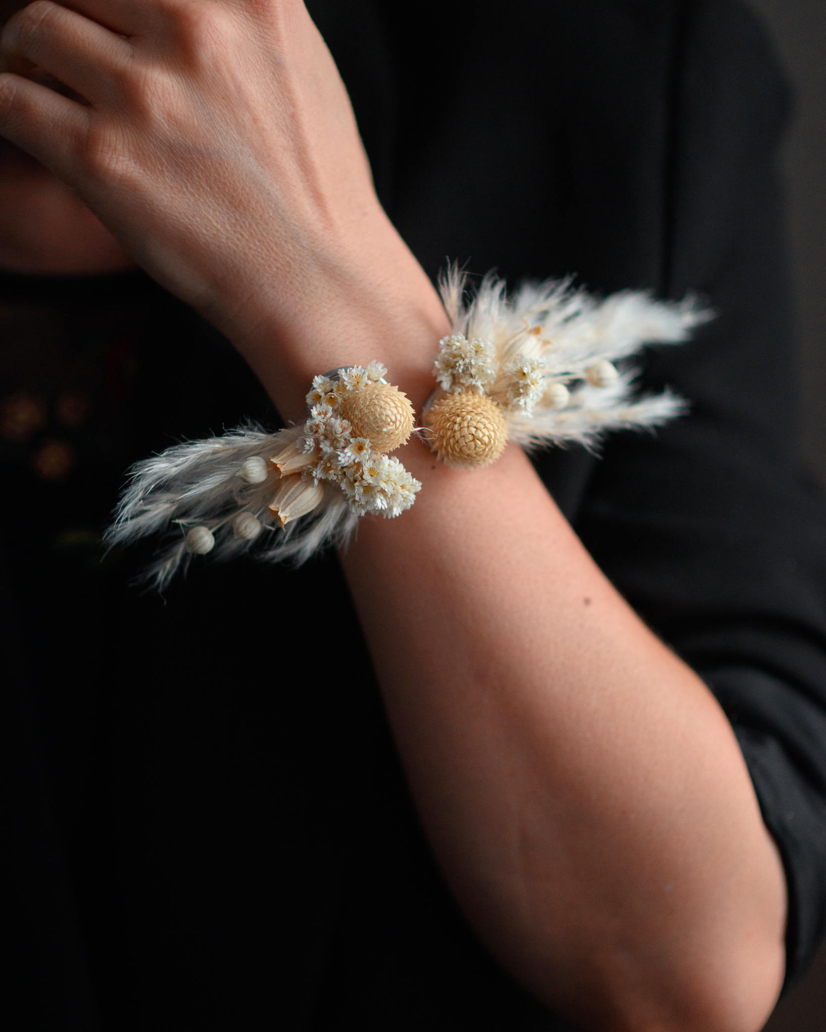 Dried flower accessory on a wire frame